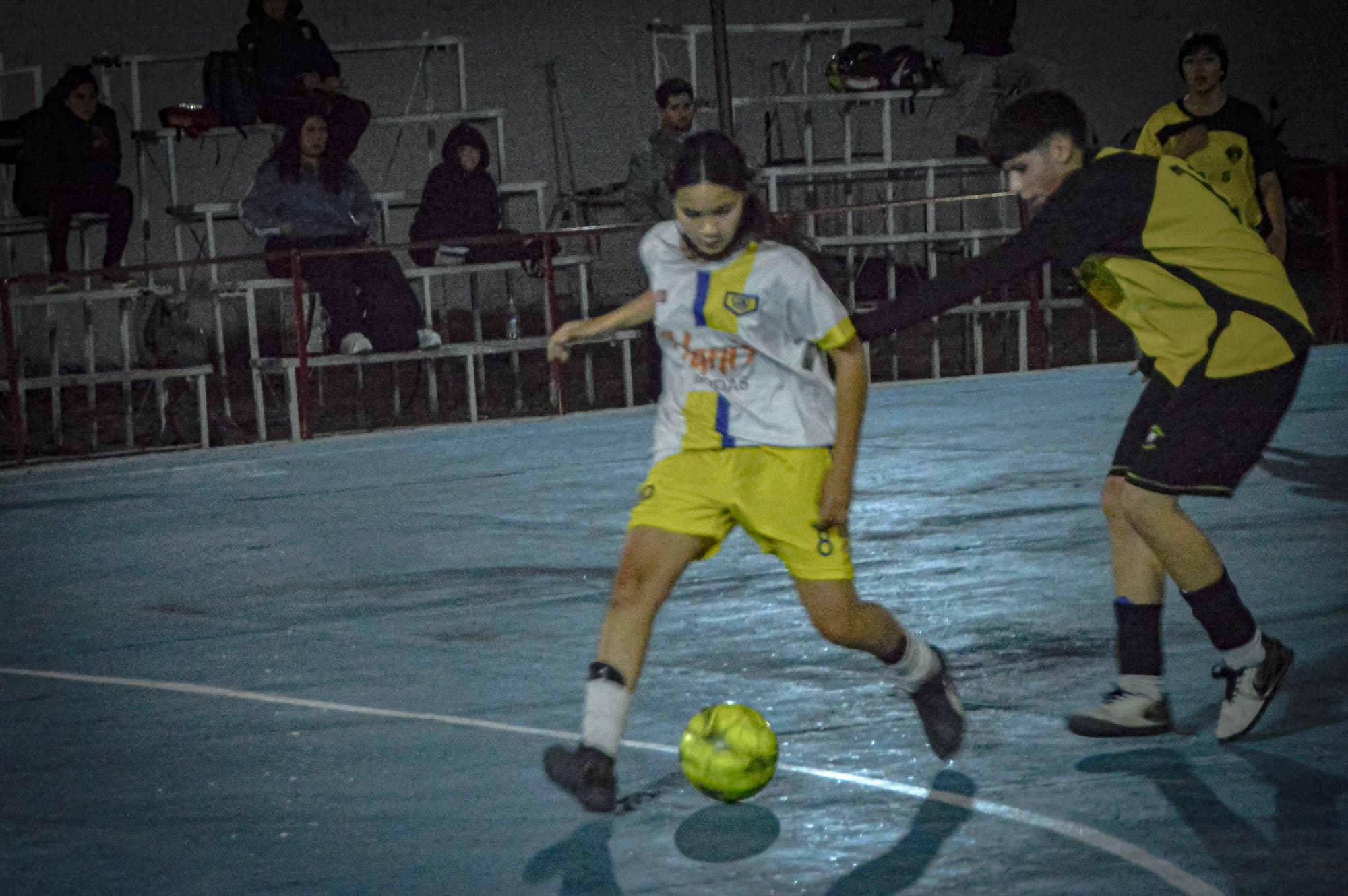 Aguilas vs colon